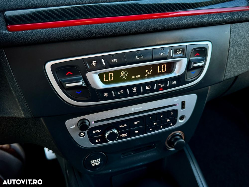 Renault Megane ENERGY dCi 110 Start & Stopp Bose Edition - 23