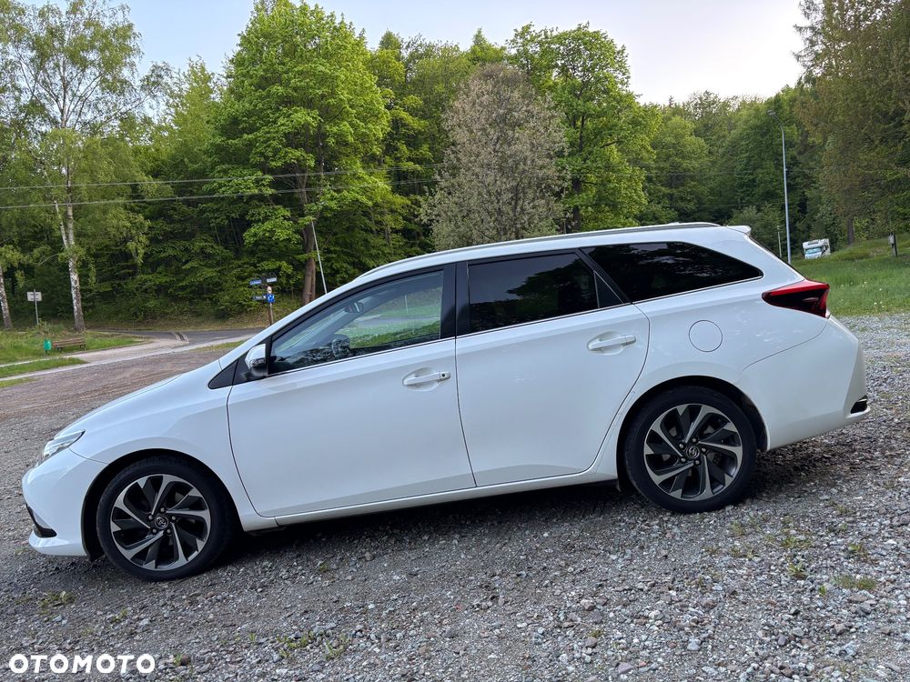 Toyota Auris 1.6 D-4D Edition-S - 11