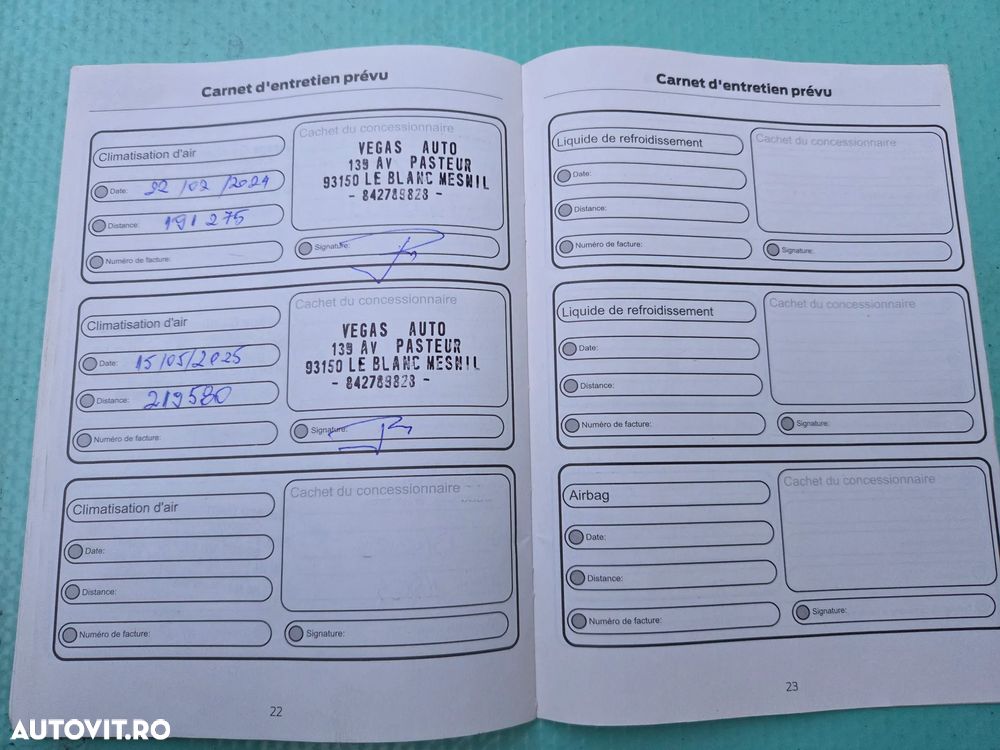 Ford Mondeo 2.0 Start-Stopp CVT Vignale - 32