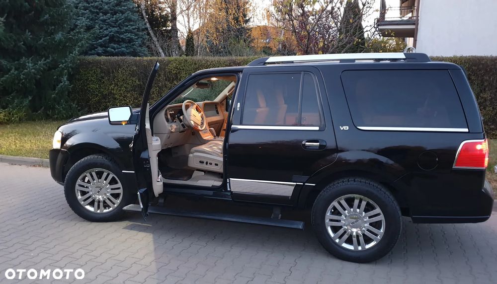 Lincoln Navigator ver-5-4-4wd-luxury - 4