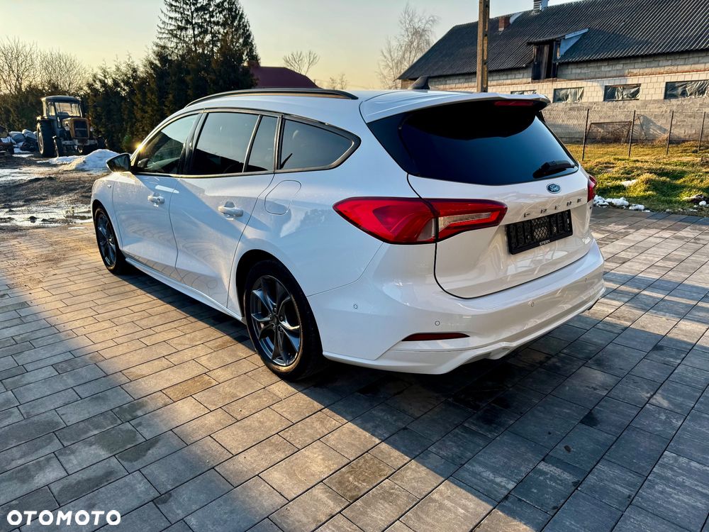 Ford Focus 1.0 EcoBoost Hybrid ST-LINE STYLE - 3