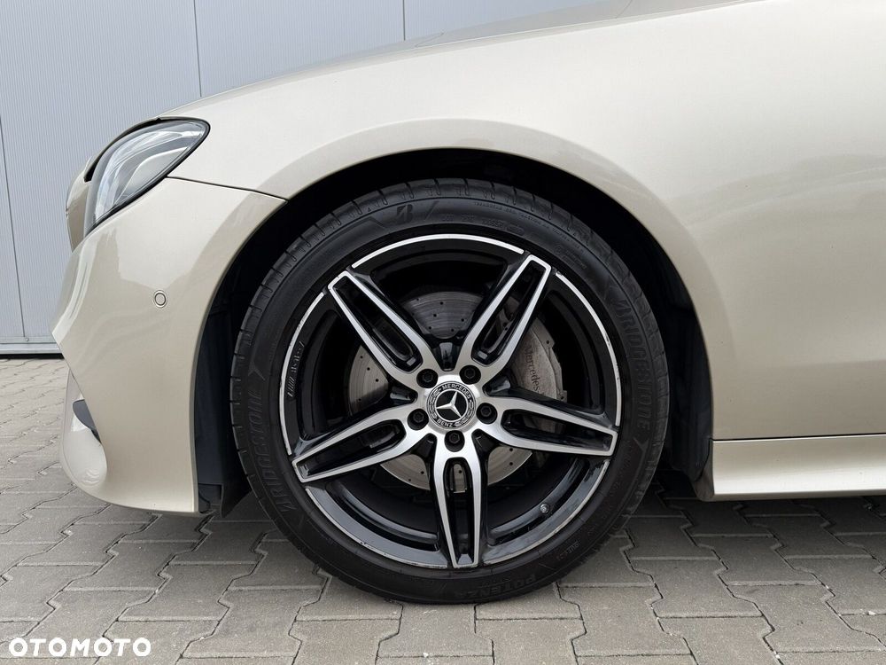 Mercedes-Benz Klasa E 220 d 9G-TRONIC - 12