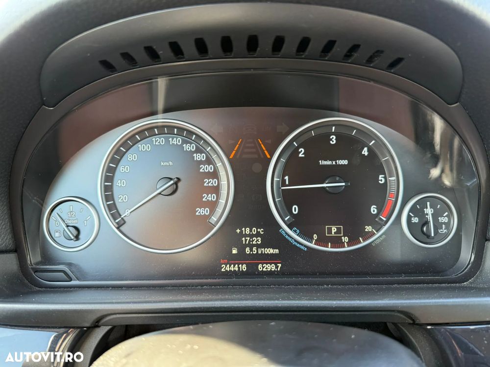 BMW Seria 5 525d Touring Aut. Luxury Line - 6