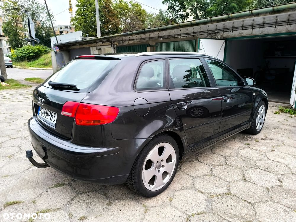 Audi A3 Sportback - 2
