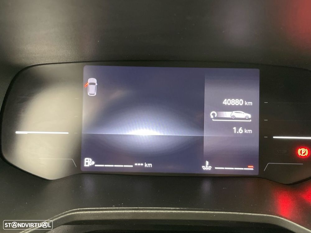 Renault Clio 1.0 TCe Evolution Bi-Fuel - 9