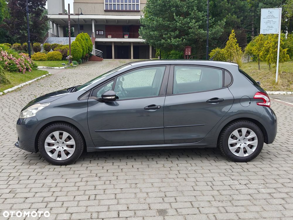 Peugeot 208 1.2 PureTech Active - 4