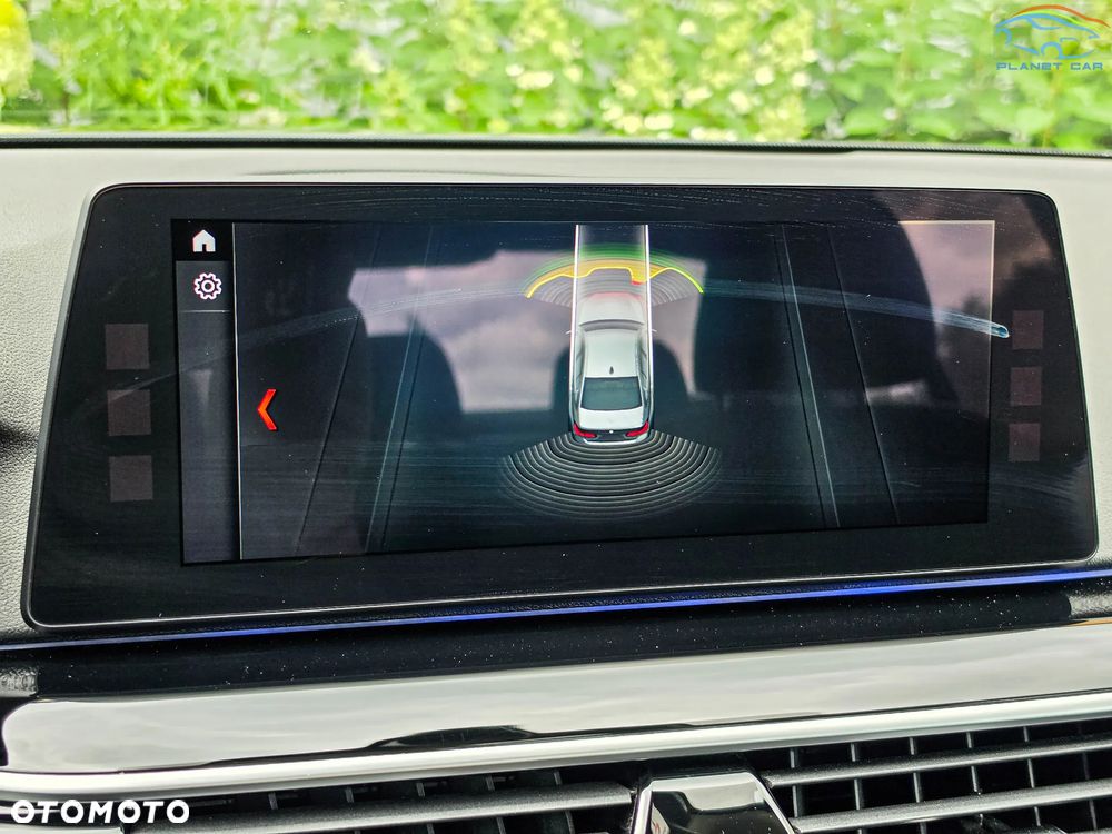 BMW Seria 5 525d Sport Line - 34