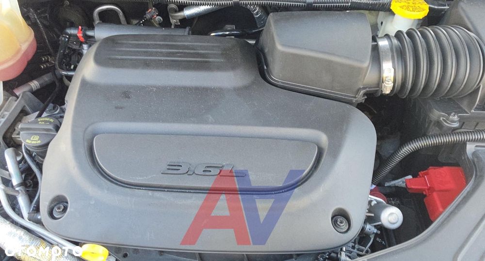 Chrysler Pacifica - 17