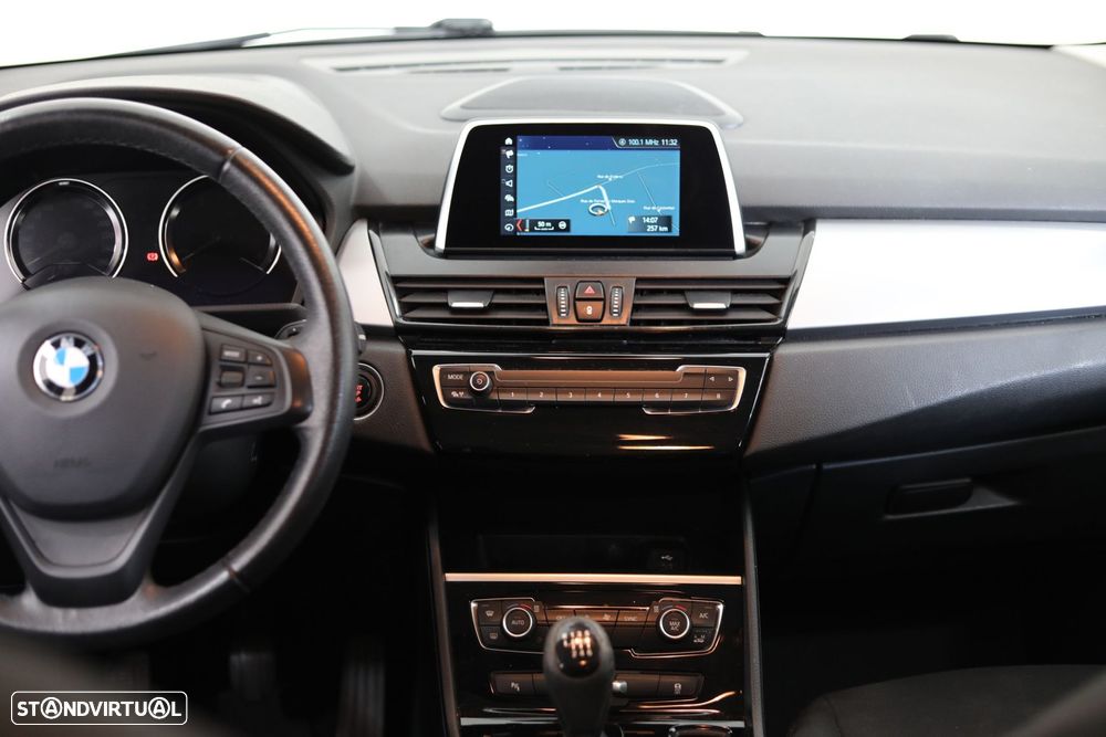 BMW 216 Active Tourer d Advantage - 21