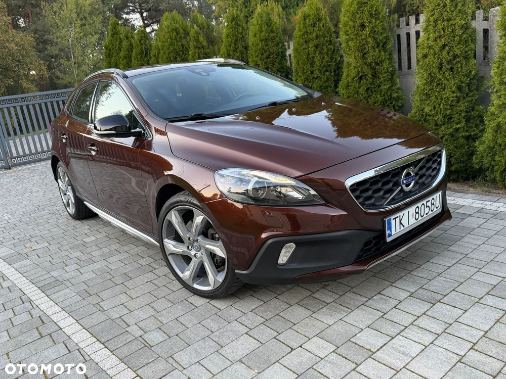 Volvo V40 Cross Country - 14