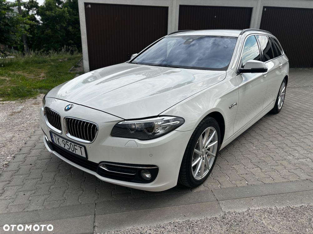 BMW Seria 5 520d xDrive Luxury Line - 1