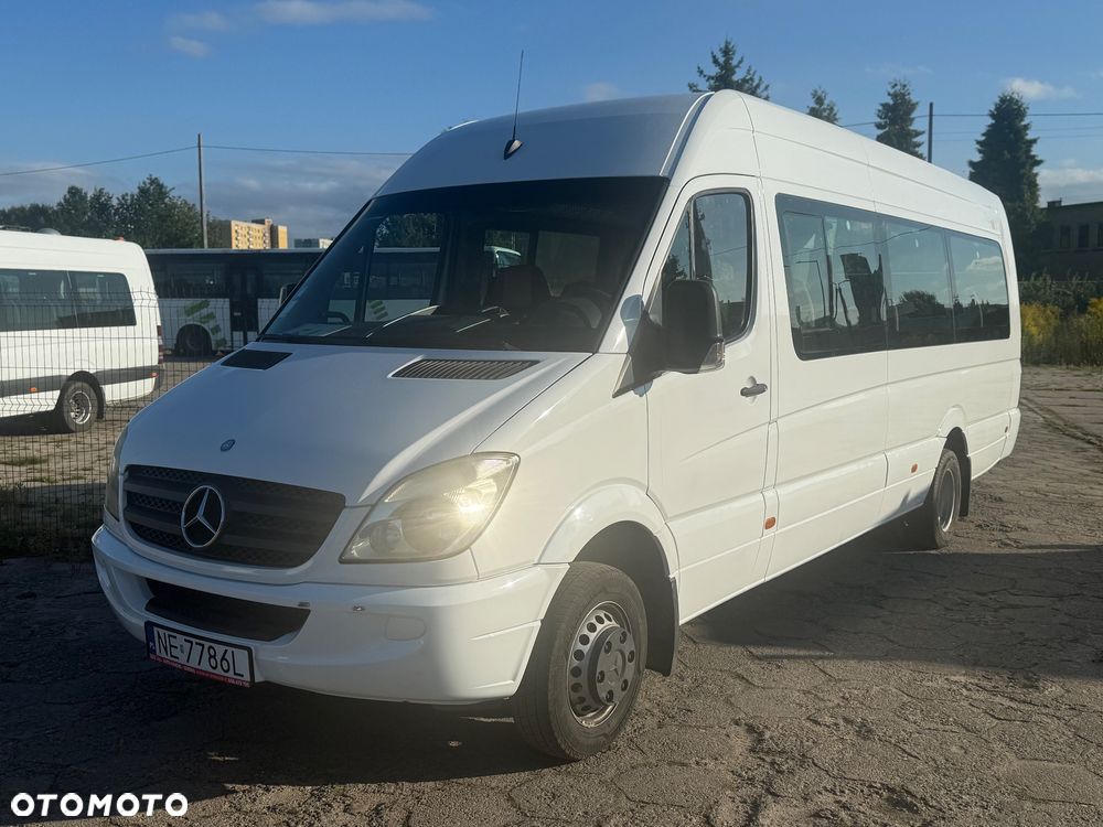 Mercedes-Benz Sprinter - 2