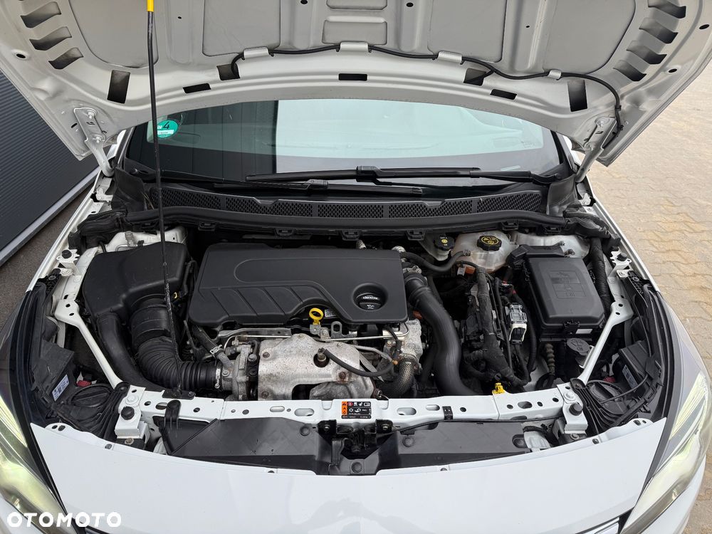 Opel Astra 1.6 D Start/Stop Innovation - 15