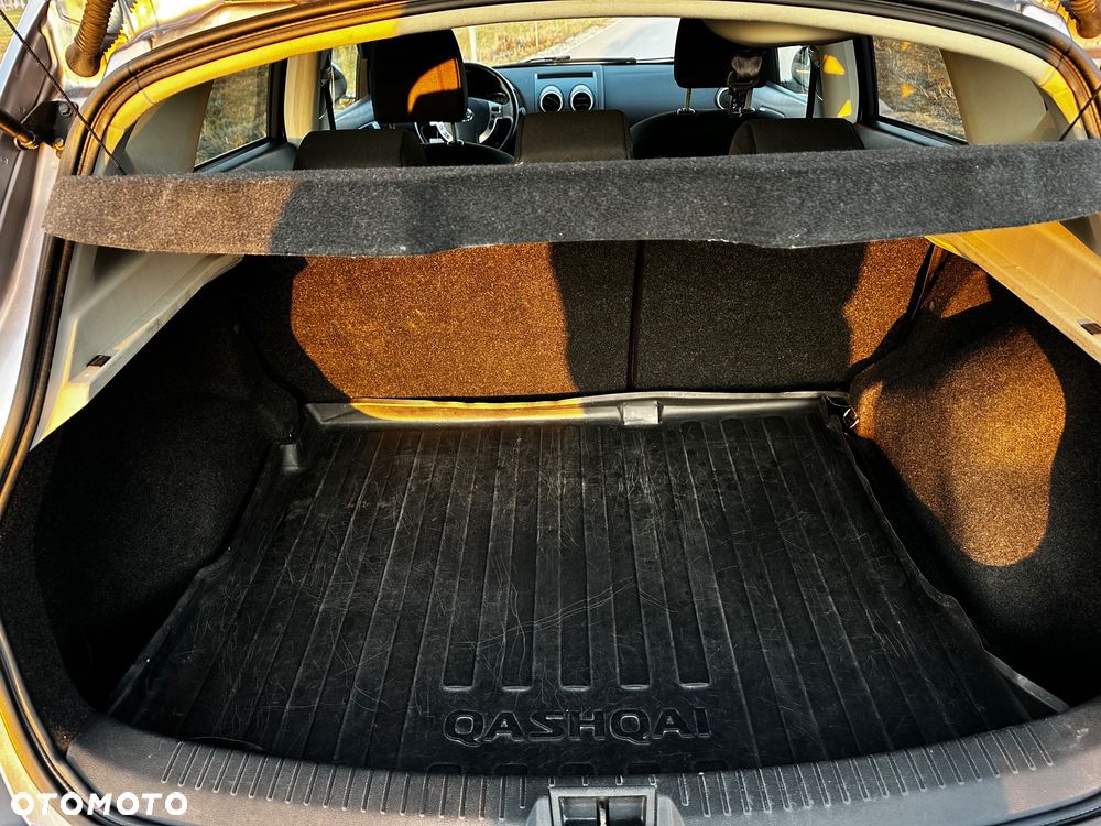 Nissan Qashqai 2.0 4 x 4 acenta - 16