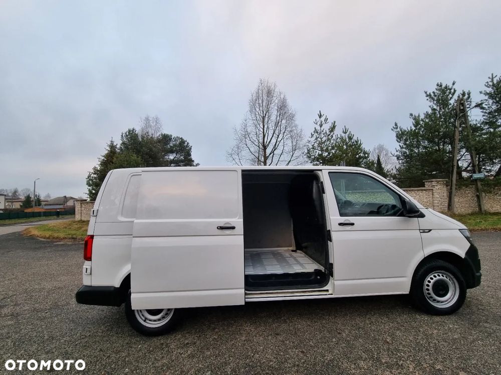 Volkswagen Transporter T6 - 21