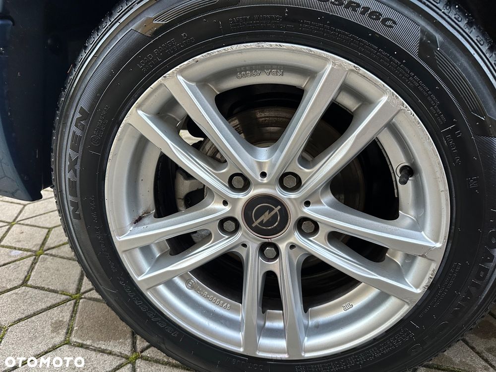 Opel Vivaro L1H1 2.7t - 11