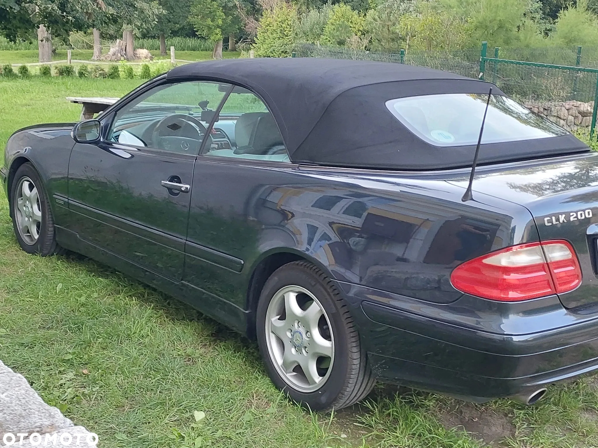 Mercedes-Benz CLK - 23