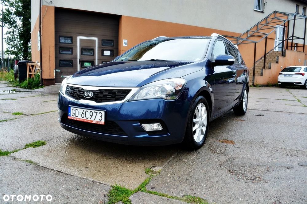 Kia Ceed 2.0 CRDi Mind - 1