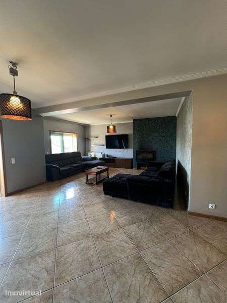 Vendo Apartamento T3 cesar com elevador e garagem fechada - Grande imagem: 3/8