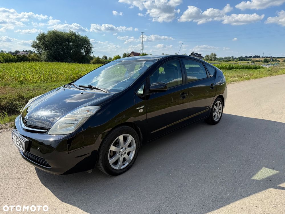 Toyota Prius - 5