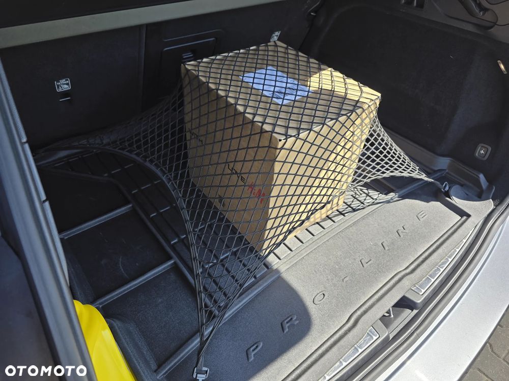 Volvo XC 60 D3 SCR R-Design - 25