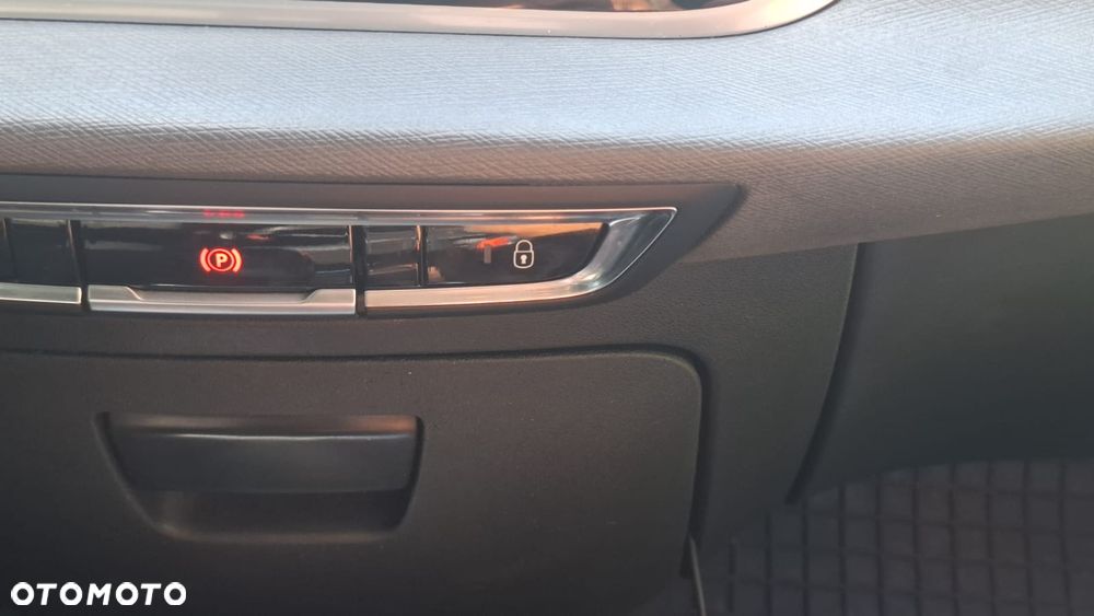 Citroën C4 Picasso 1.6 BlueHDi MoreLife S&S - 18
