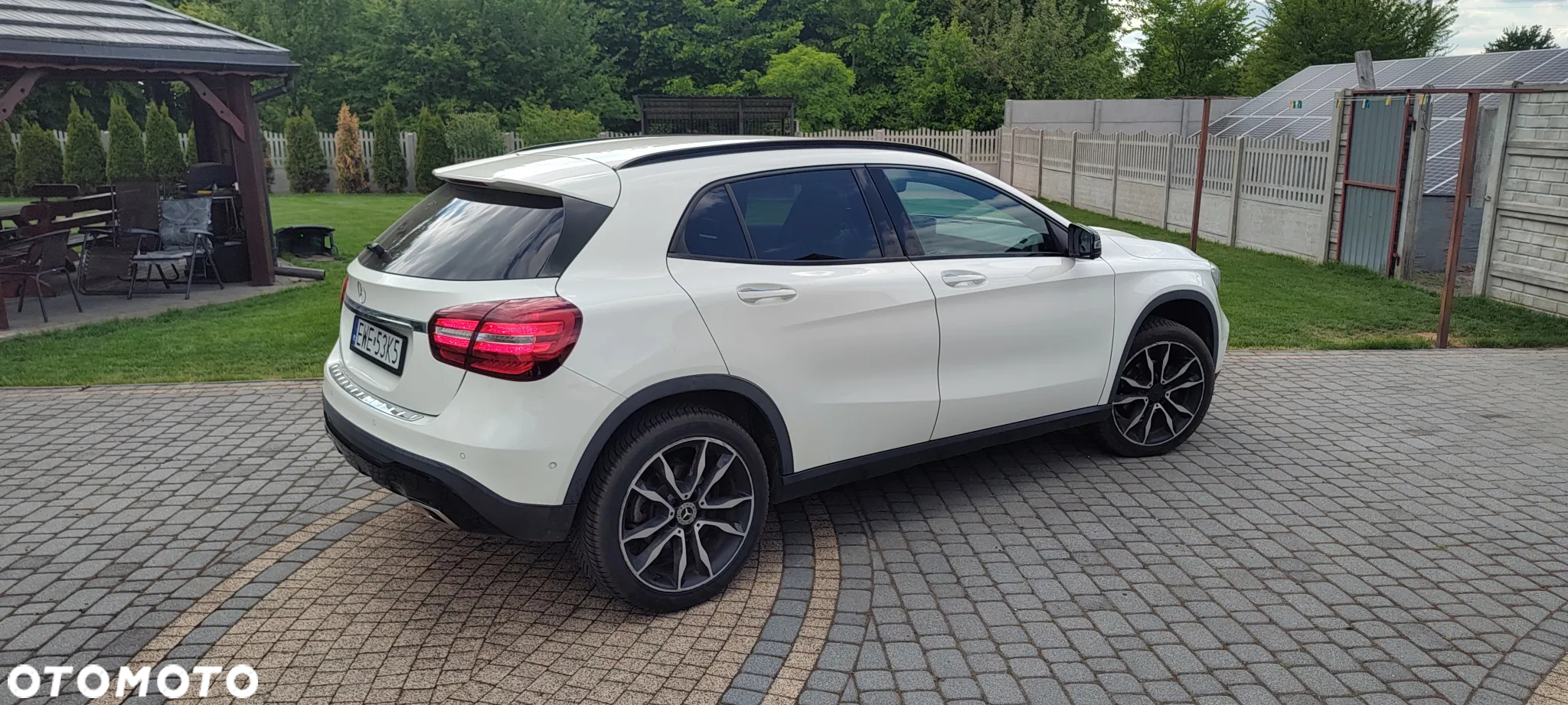 Mercedes-Benz GLA 180 d 7G-DCT - 8