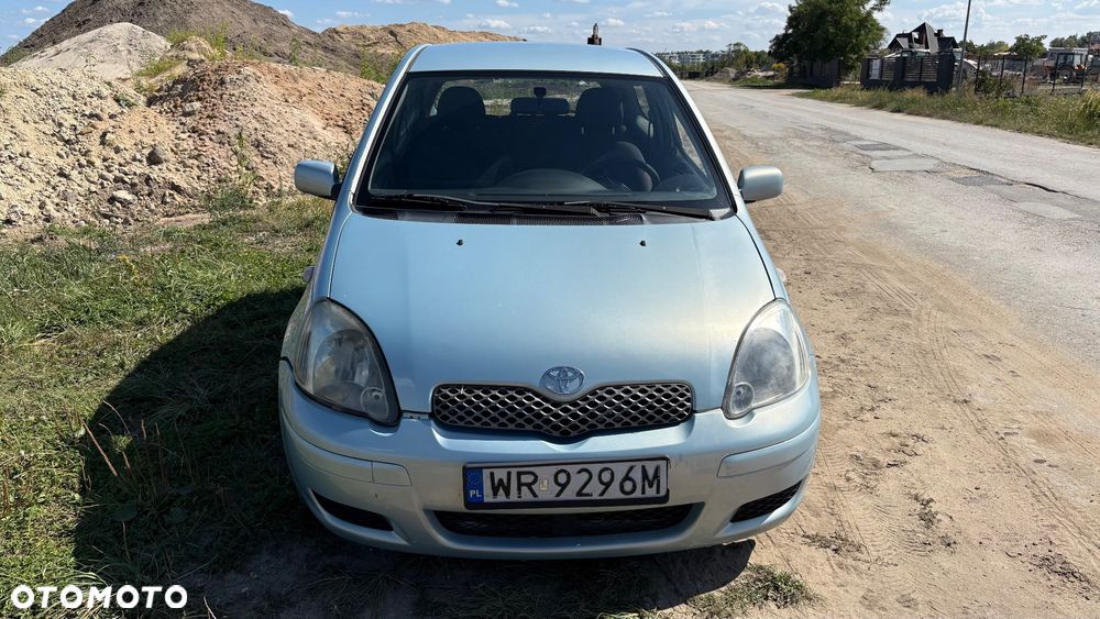Toyota Yaris 1.4 D-4D Terra - 2