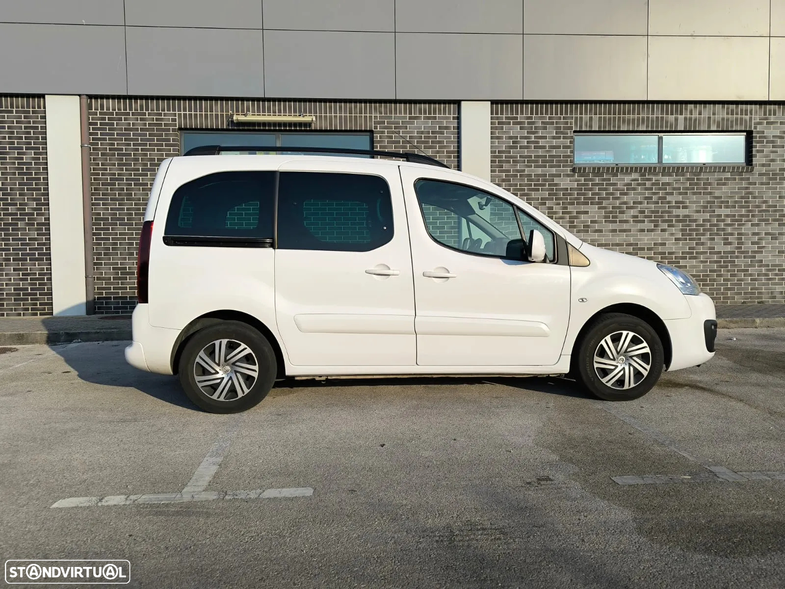 Citroën Berlingo 1.6 BlueHDi Feel 7L - 15