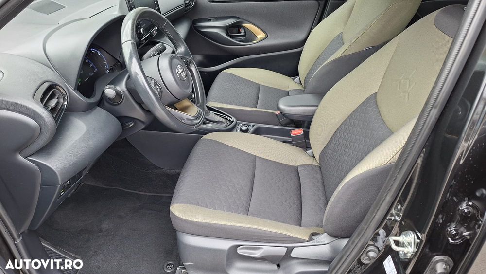 Toyota Yaris Cross - 9