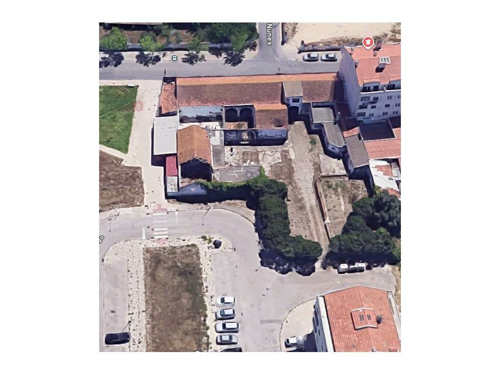 Vende-se terreno urbano no centro do Montijo - Grande imagem: 3/4