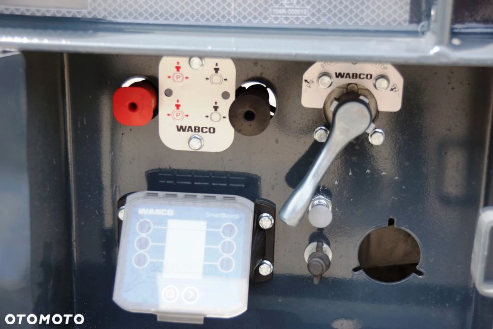 Inny 3 OSIOWA NISKOPODWOZIOWA ROZCIĄGANA! NAJAZDY HYDRAULICZNE, OŚ SKRĘTNA - OŚ PODNOSZONA - 33