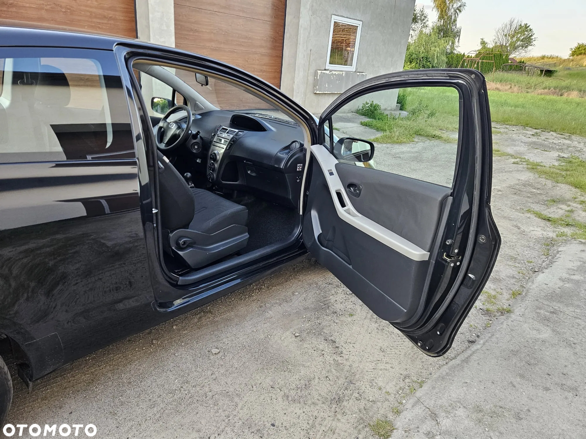 Toyota Yaris 1.0 Active - 13
