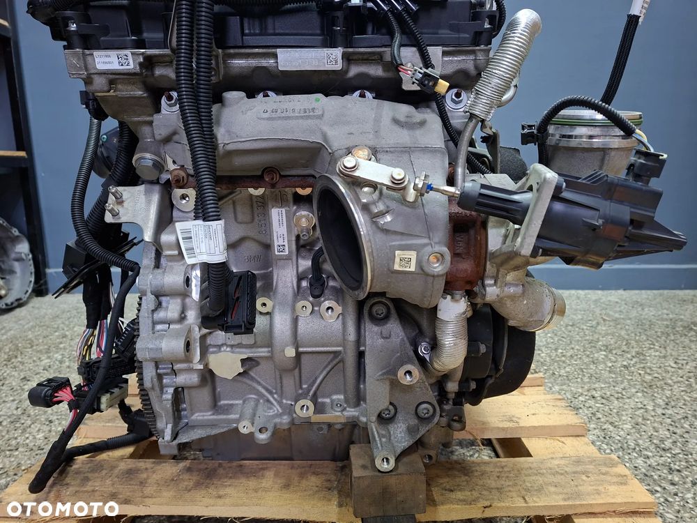 BMW F45 F48 MINI F55 F56 F60 Silnik kompletny 1.5T B38A15A - 15
