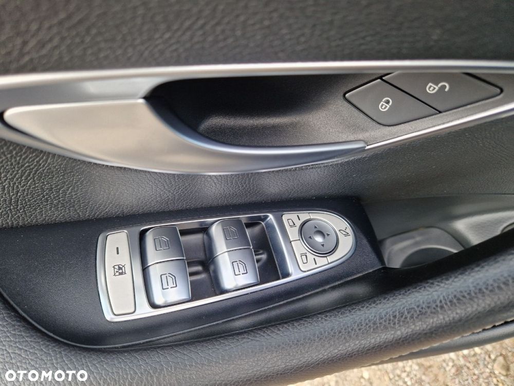 Mercedes-Benz Klasa E 300 de 9G-TRONIC Avantgarde - 10