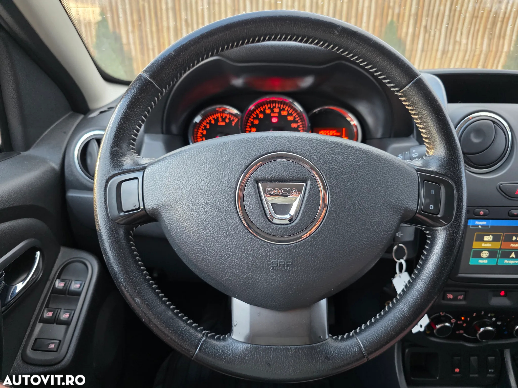 Dacia Duster dCi 110 2WD Prestige - 32