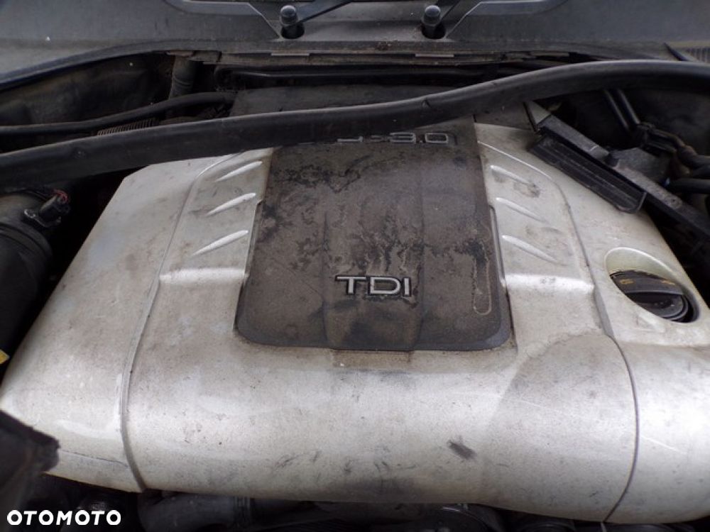 Części - Audi Q7 4L 3.0 TDI QUATTRO 06R - 4