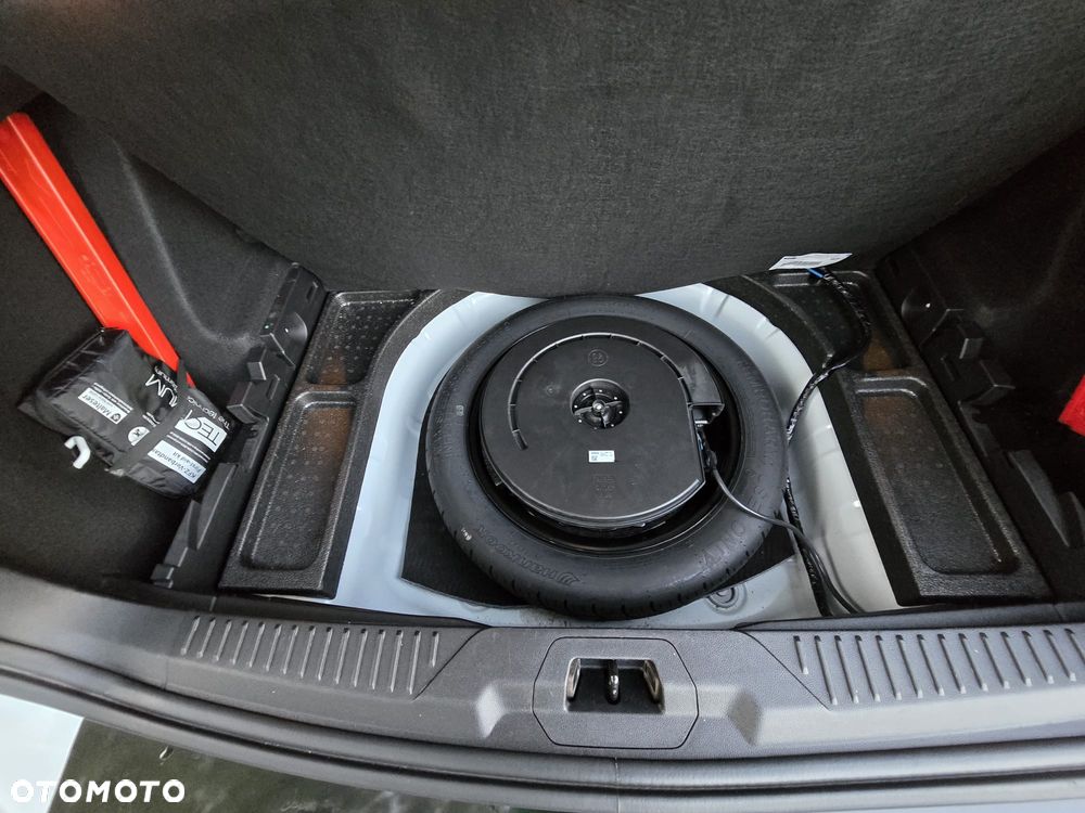 Ford Focus - 30