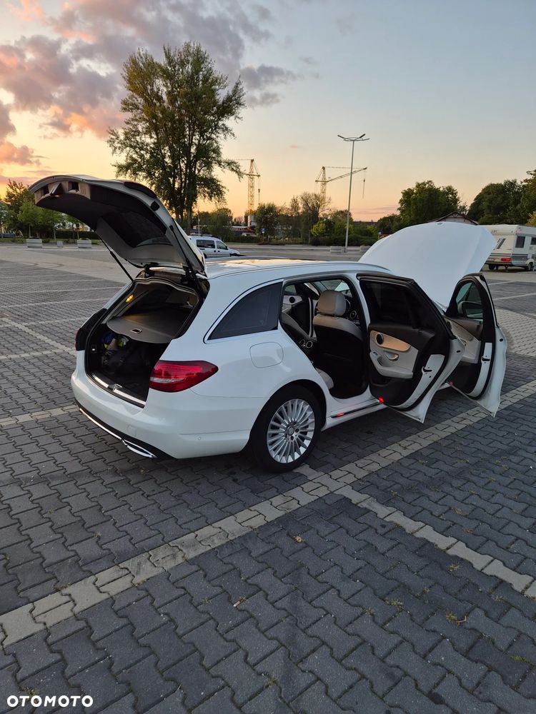 Mercedes-Benz Klasa C - 35