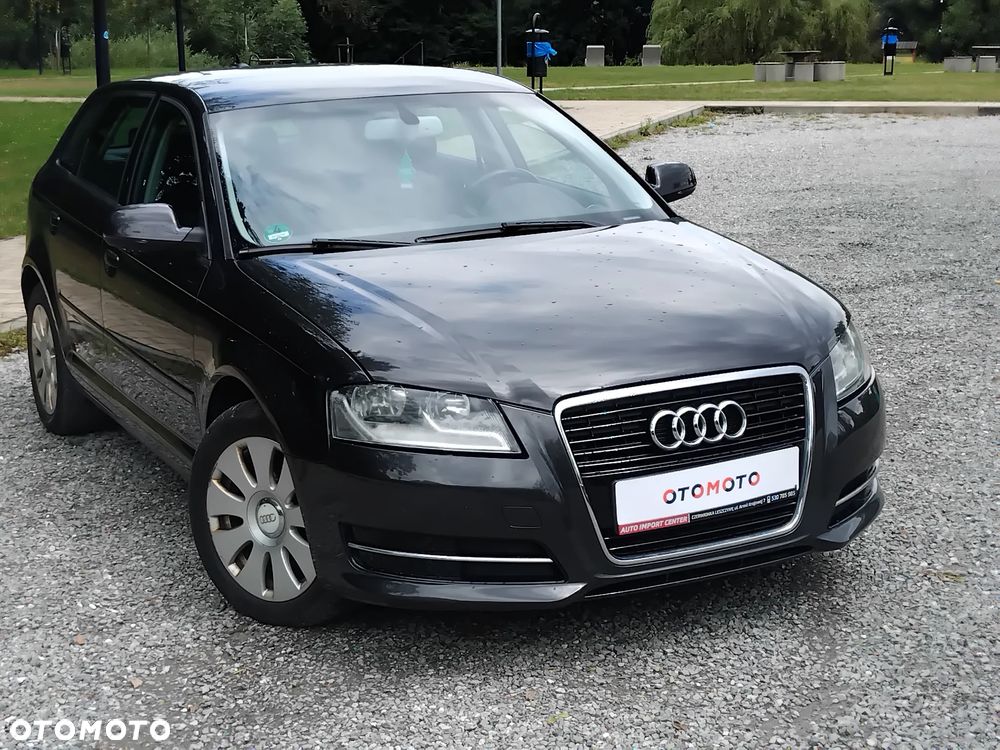 Audi A3 Sportback 1.8 TFSI Attraction - 2