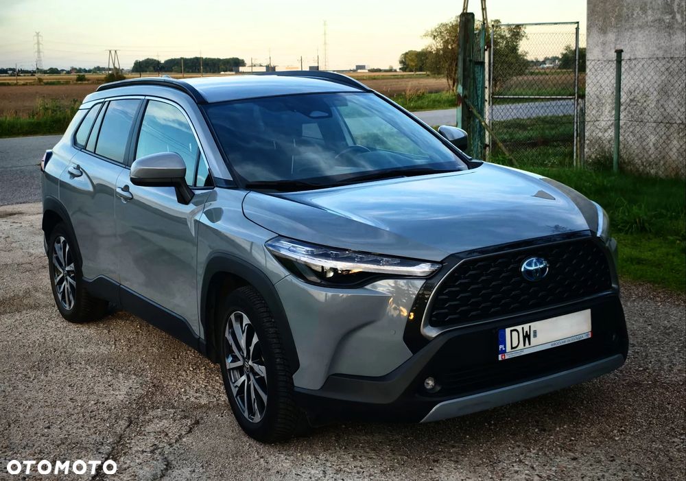 Toyota Corolla Cross 2.0 Hybrid Style AWD - 10