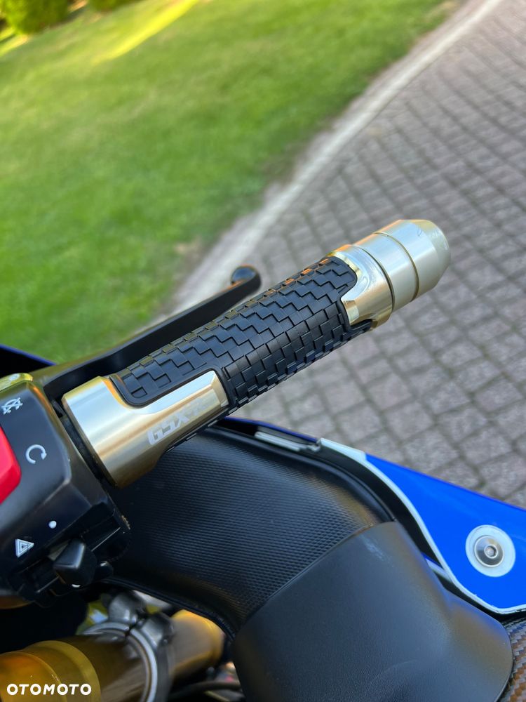 Suzuki GSX-R - 20