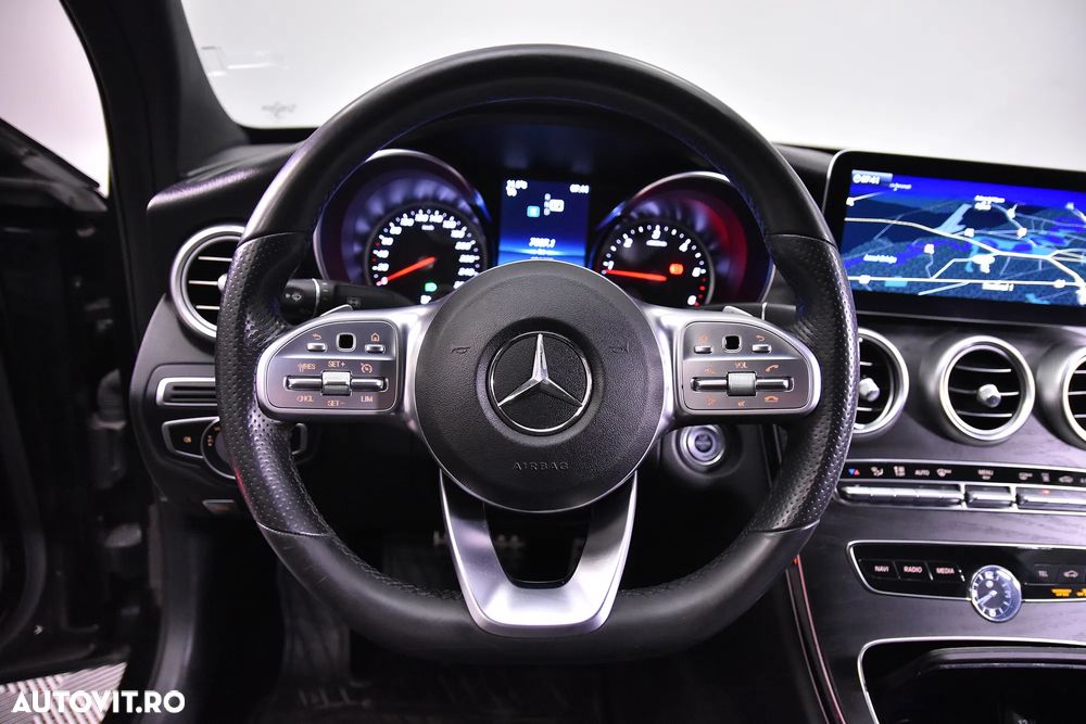 Mercedes-Benz C - 16