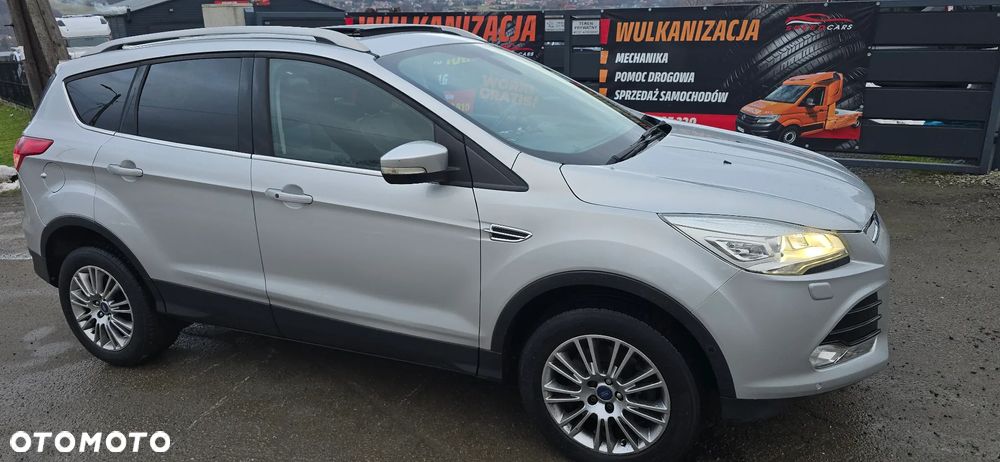 Ford Kuga 2.0 TDCi 4x4 Titanium - 22