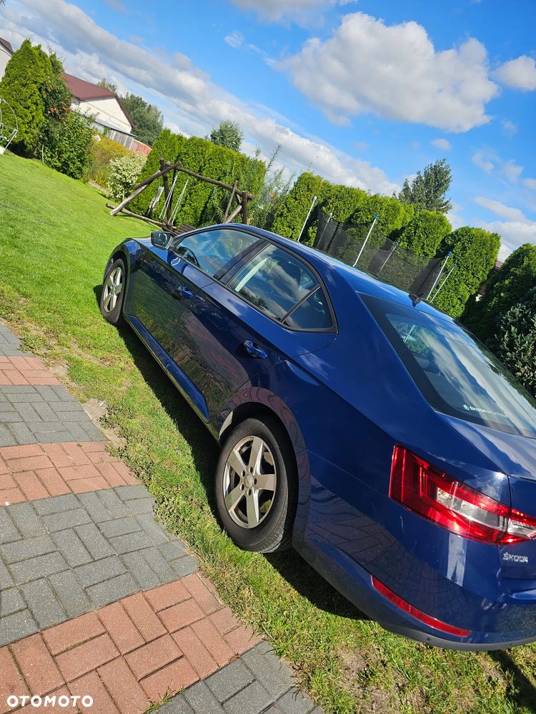 Skoda Superb - 9