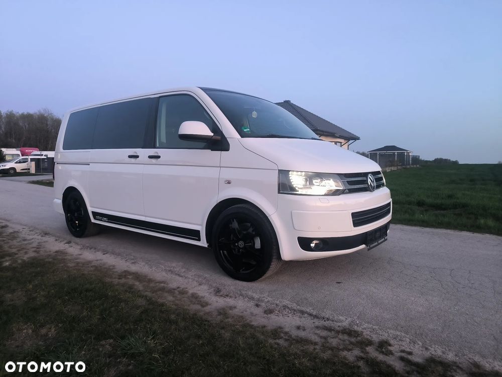 Volkswagen Multivan - 40