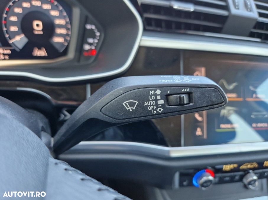 Audi Q3 35 TFSI S tronic - 8