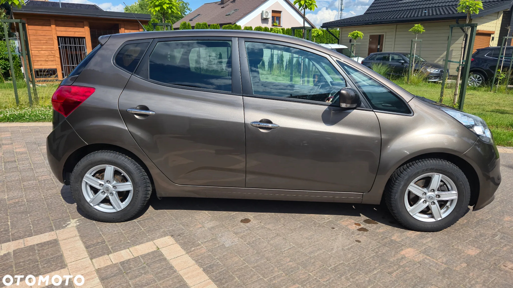 Kia Venga 1.4 CVVT Titanium Collection - 4