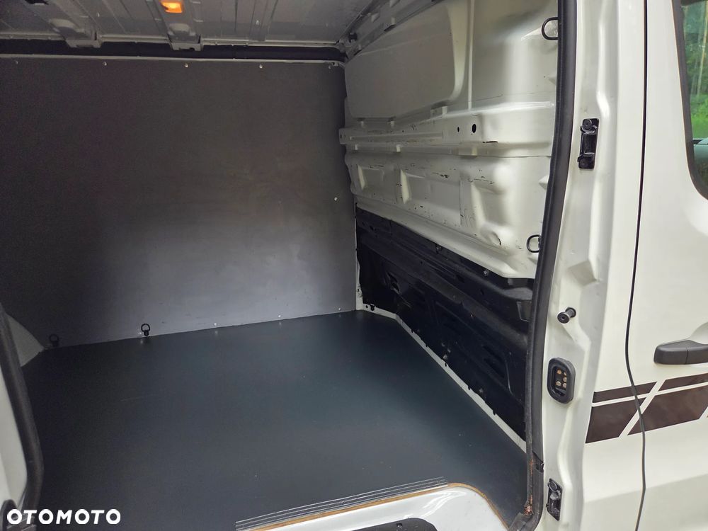 Opel Vivaro piękny Max długi - 17