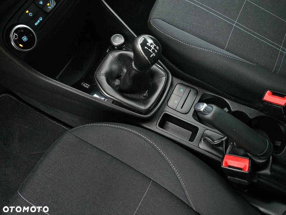 Ford Fiesta 1.1 Trend - 27